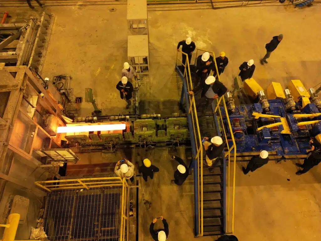 تست گرم خط نورد شرکت خیام سپهر فولاد نیشابور